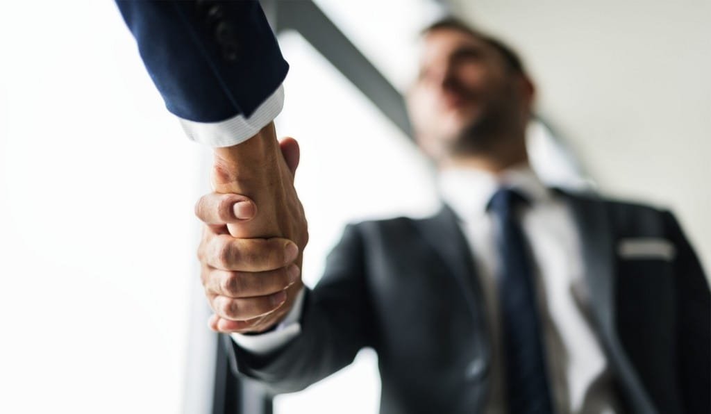 Descubra-porque-somente-o-Corretor-pode-Intermediar-Vender-e-Publicar-Imóveis